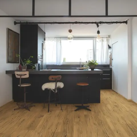 Imagen Q ST CAPTURE-ROBLE NATURAL AGRIETADO SIG4767 4