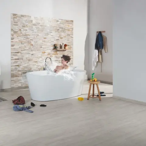 Imagen Q ST IMPRESSIVE-ROBLE CLSICO GRIS CON PTINA IM3560 2