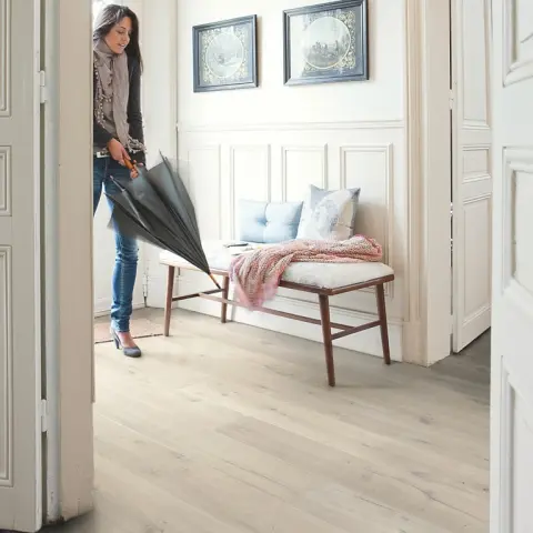 Imagen Q ST IMPRESSIVE-ROBLE SUAVE CLARO IM1854