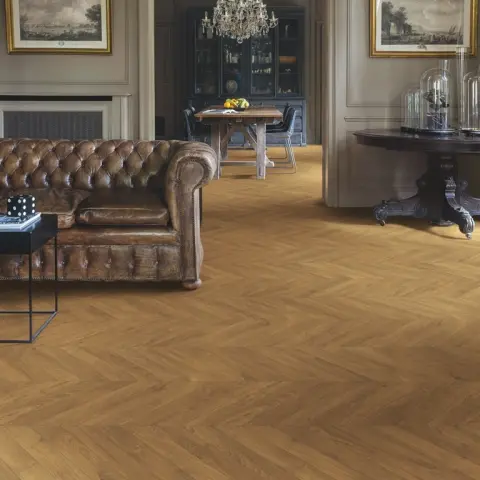 Imagen Q ST IMPRESSIVE PATTERNS-ROBLE MARRON CHEVRN IPA4162