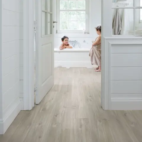 Imagen Q ST- BLOS ROBLE CAON GRIS CON CORTES DE SIERRA AVSPU400030 3
